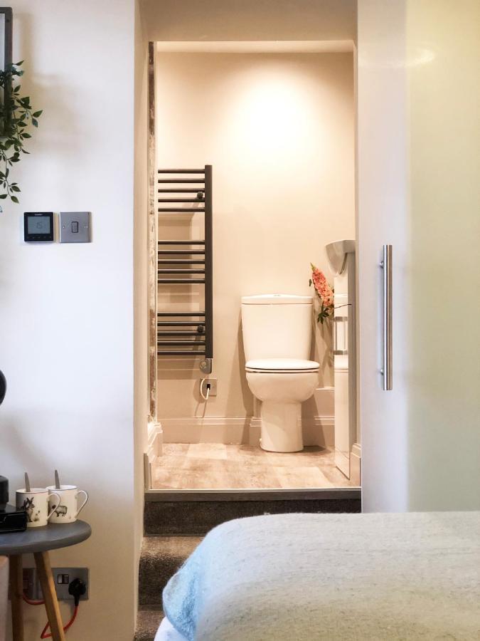 The Hive At Poppi-Red Bed & Breakfast Hawkshead Ngoại thất bức ảnh